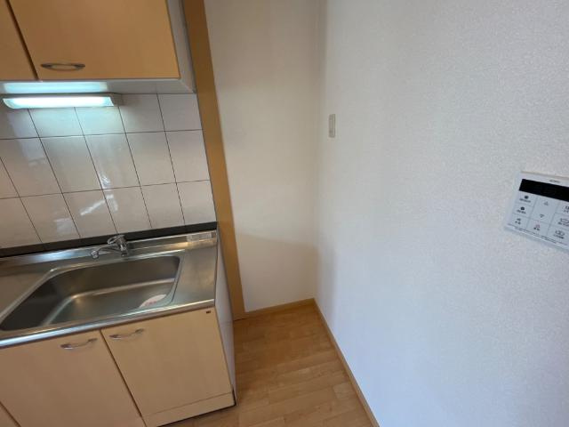 フローラル穂花のキッチン|冷蔵庫置き場（イメージ）