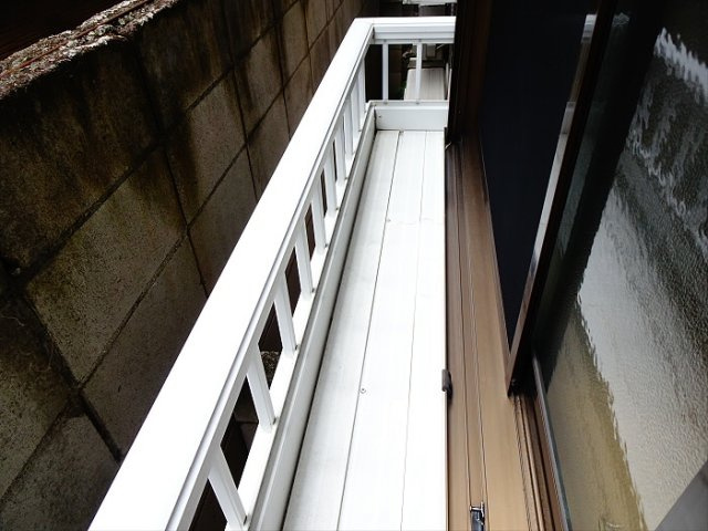 ソレイユ和泉のバルコニー