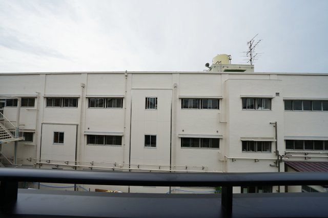 【横浜市旭区中白根1丁目8-4新築戸建て】★仲介手数料無料★（白根小学校・上白根北中学校）の展望