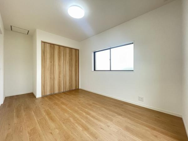 焼津市　下小田　中古住宅　6DK