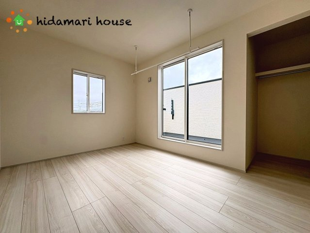 北区宮原町4丁目　新築戸建　ブルーミング01の寝室|3階　主寝室　6帖