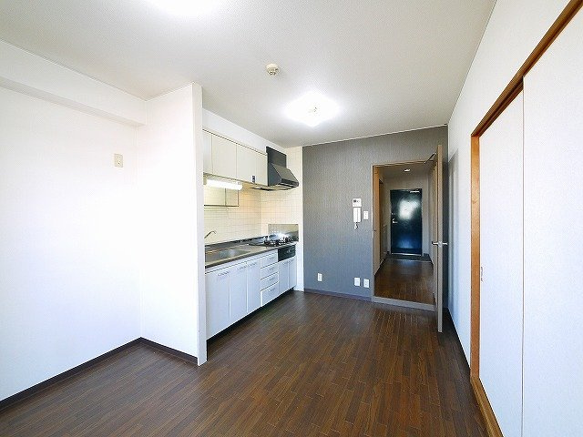 タワーア・ラ・モードの居間・リビング|おしゃれなリビングです