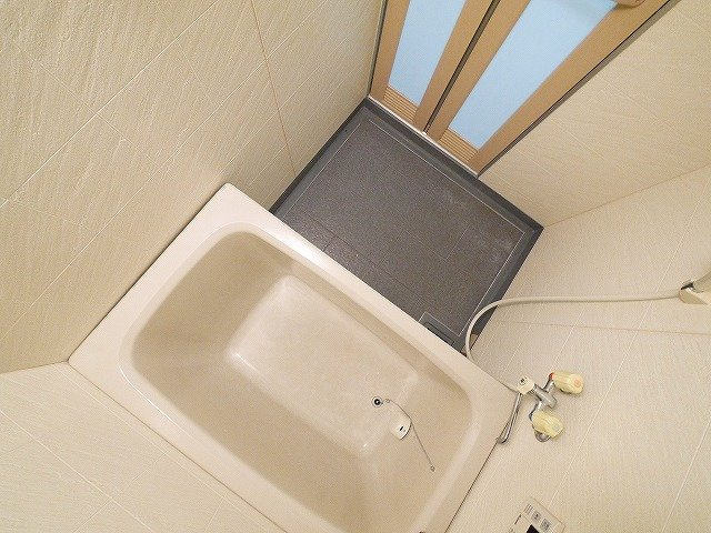 タワーア・ラ・モードの浴室|落ち着いた空間のお風呂です