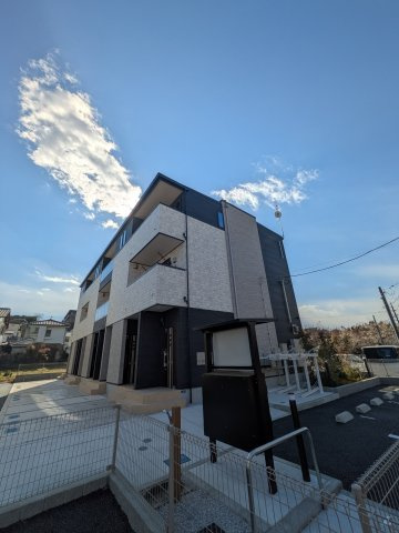 ウイ　アウリイ