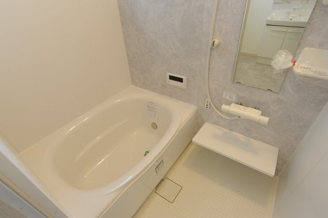 三輪6丁目　新築建売2号棟の浴室