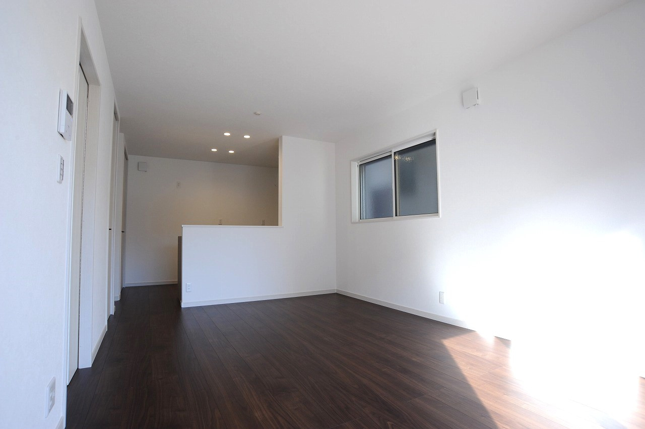 三輪6丁目　新築建売2号棟の居間・リビング