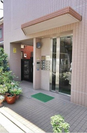【エントランス】