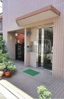 【エントランス】