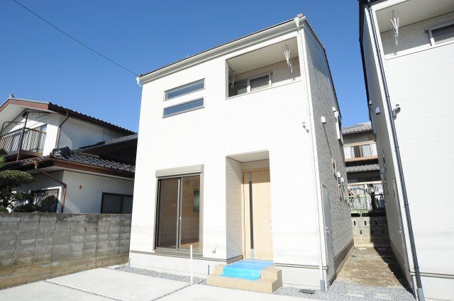 三輪6丁目　新築建売1号棟の外観
