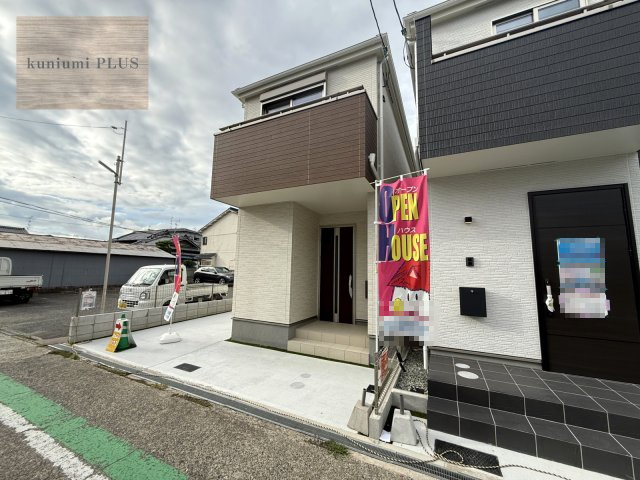 守口市大久保町5丁目　1号棟の前面道路含む現地写真