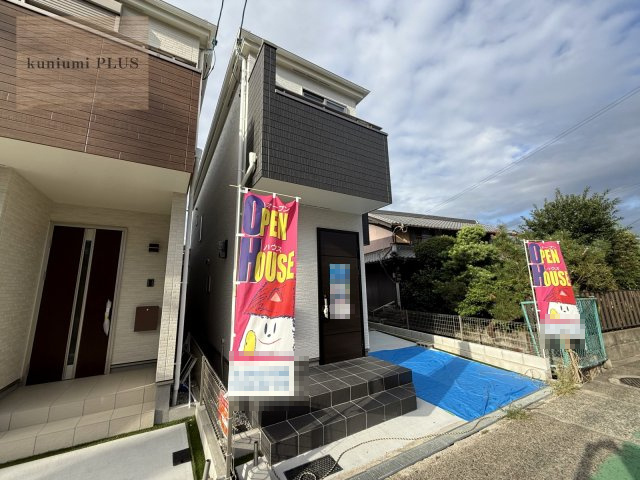 守口市大久保町5丁目　2号棟の前面道路含む現地写真