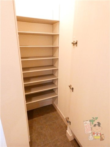 ラシュレ大元の収納