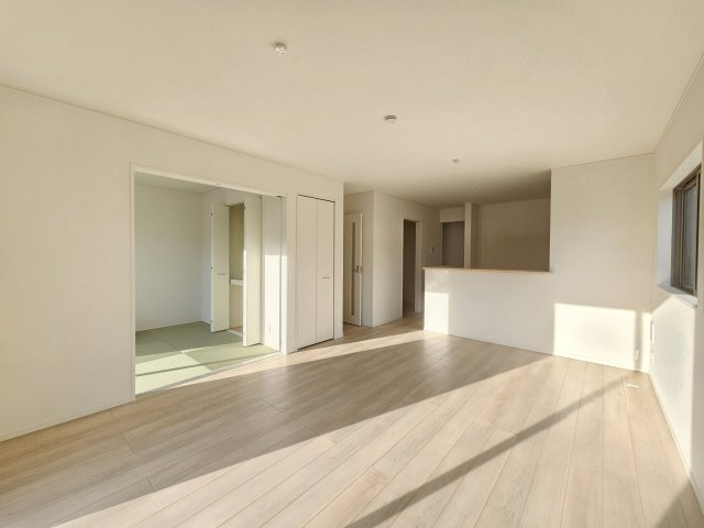 瑞浪市下沖町第４の居間・リビング