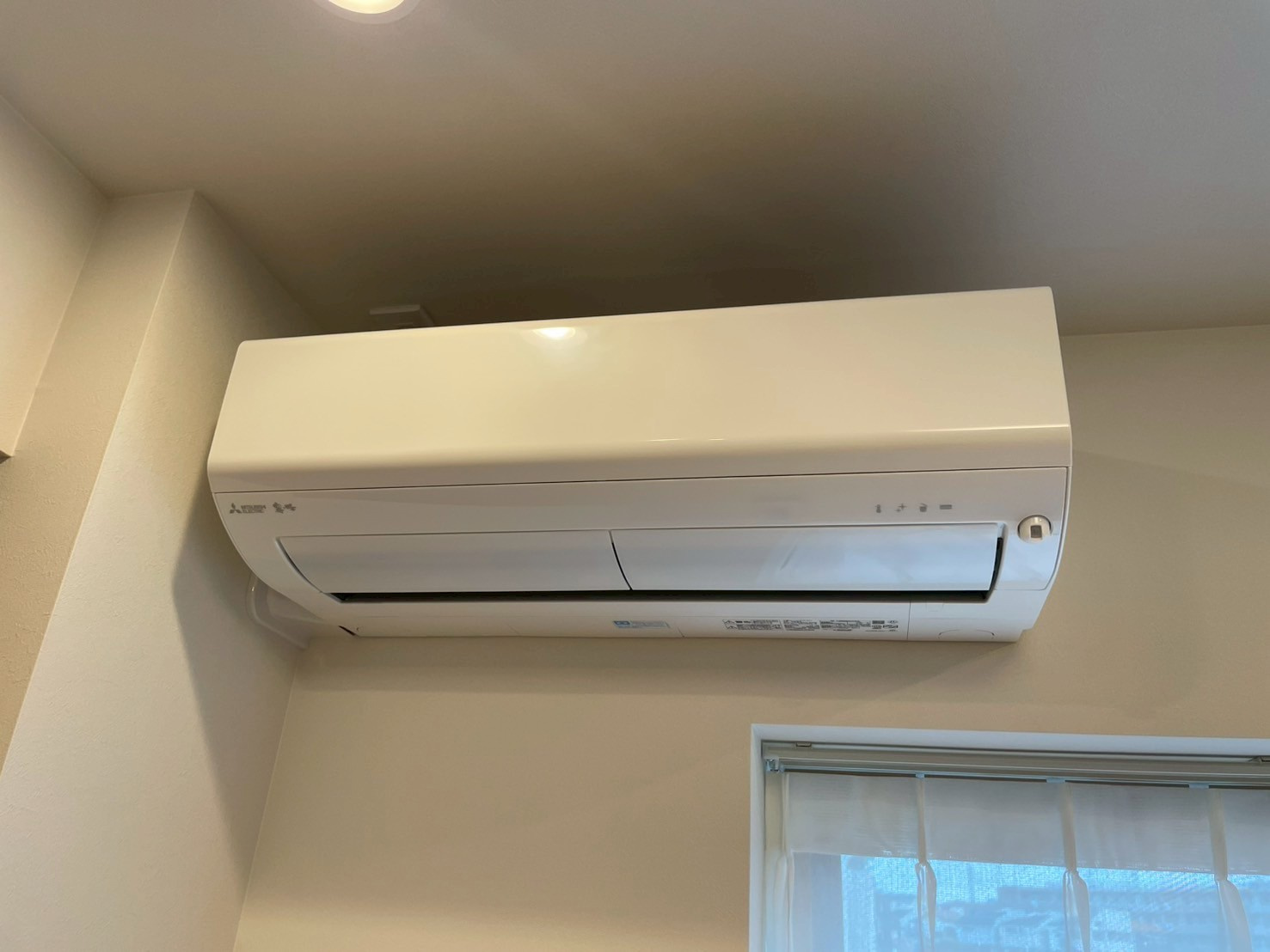 レーベンハイム下赤塚の冷暖房・空調設備|新規エアコン設置！