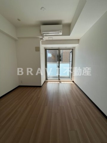 エスリード大手前　BRAVI不動産の洋室|【エスリード大手前】使い勝手のいい洋室です