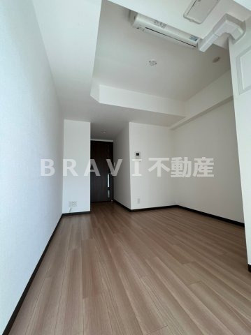 エスリード大手前　BRAVI不動産の寝室|【エスリード大手前】落ち着いた色調の寝室です