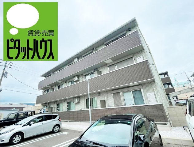 ラ・トゥール山城西　Ｂ棟の外観