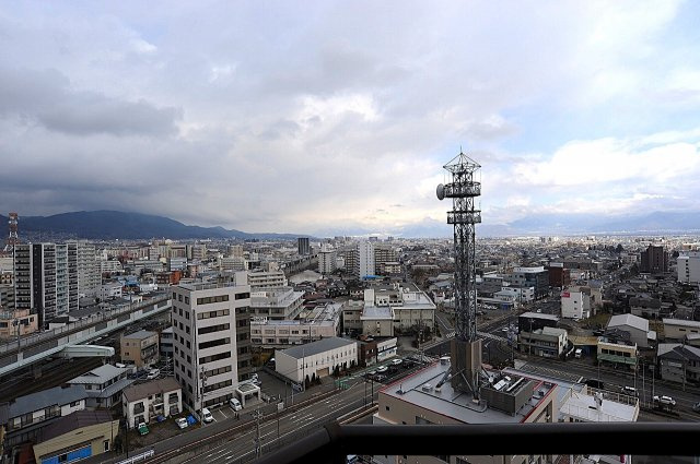 サーパス鶴賀|01/08 10:48