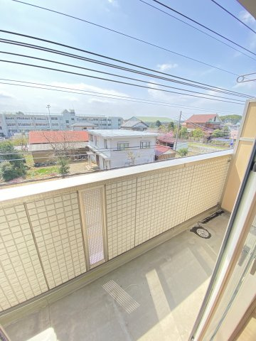 【バルコニー】