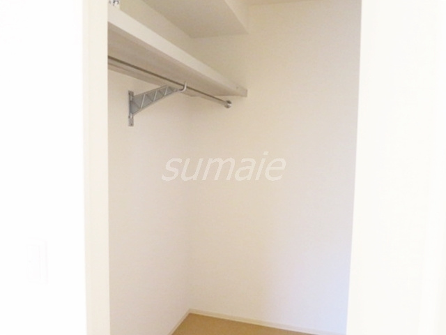 レグルスの収納|ウォークインクローゼットの中は、この様になっております☆