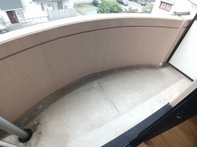 グランシャリオ東鳴水のバルコニー