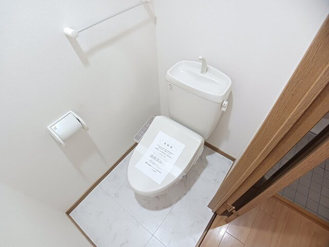 グランシャリオ東鳴水のトイレ