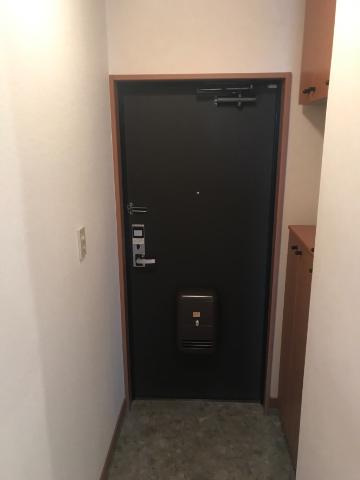 プライムガーデンⅡの玄関|玄関（イメージ）