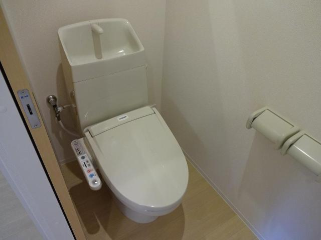 メゾン東二島のトイレ|シャワー付トイレ（イメージ）