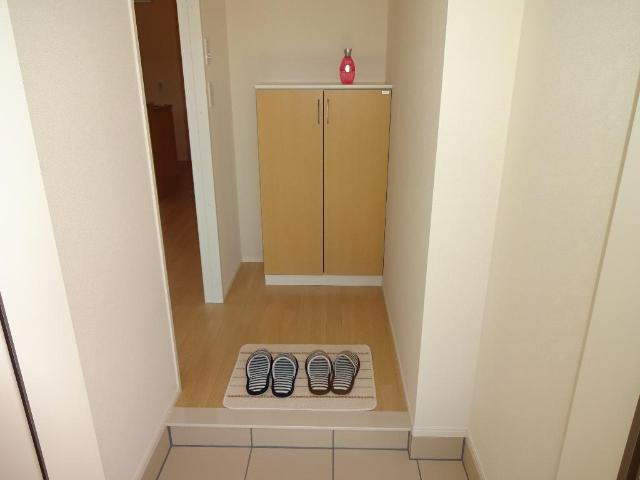 メゾン東二島の玄関|玄関（イメージ）