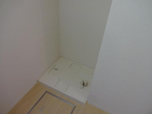 メゾン東二島の設備|室内洗濯パン（イメージ）