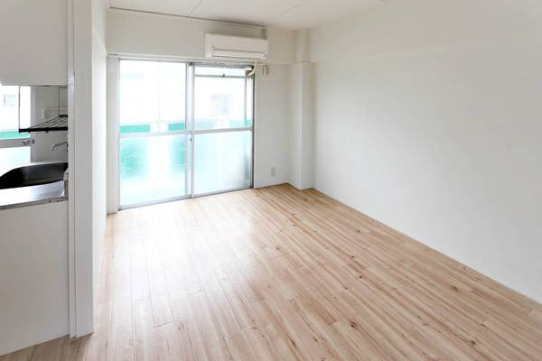 ビレッジハウス若松1号棟の居間・リビング|ビレッジハウスの同一物件・同一タイプの間取りの写真です