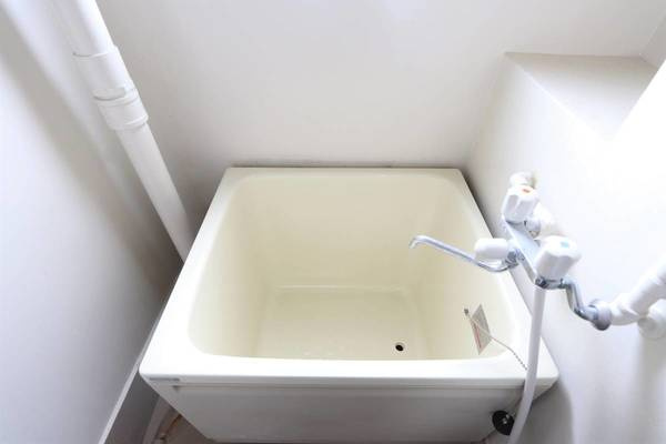 ビレッジハウス若松1号棟の浴室|ビレッジハウスの同一物件・同一タイプの間取りの写真です