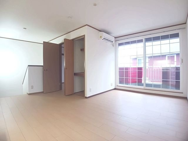 シャルマンハイツＢの居間・リビング