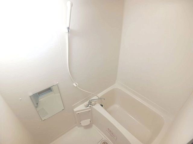 シャルマンハイツＢの浴室