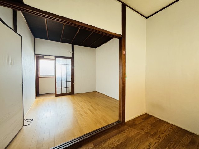 カーサ若松の居間・リビング