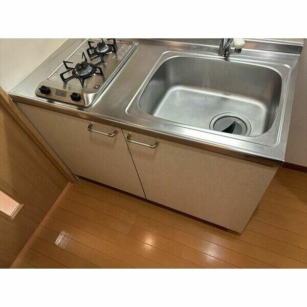 スカイコートスパシエ池袋のキッチン