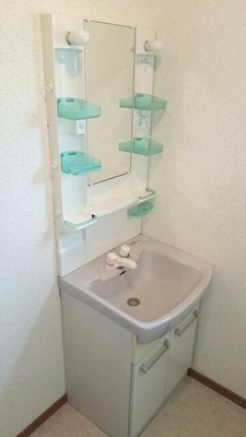 【独立洗面台】 | パークハイツサカエ | 独立洗面台で身支度をすべて済ませてしまいましょう