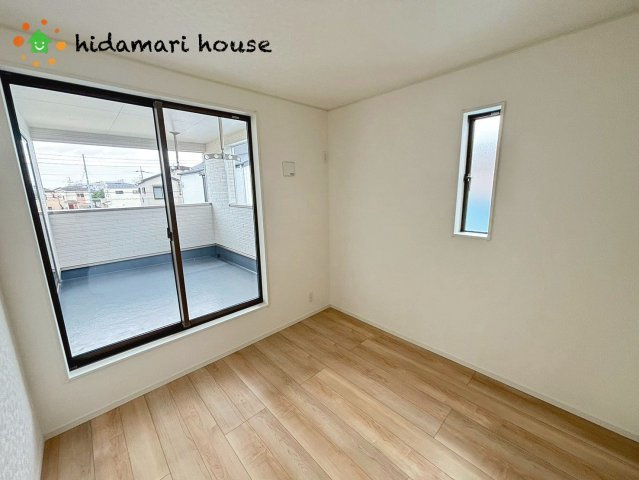 上尾市大谷本郷第7　新築戸建　クレイドルガーデン05の洋室