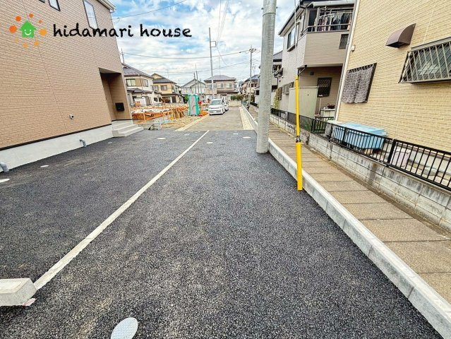 上尾市大谷本郷第7　新築戸建　クレイドルガーデン05の駐車場