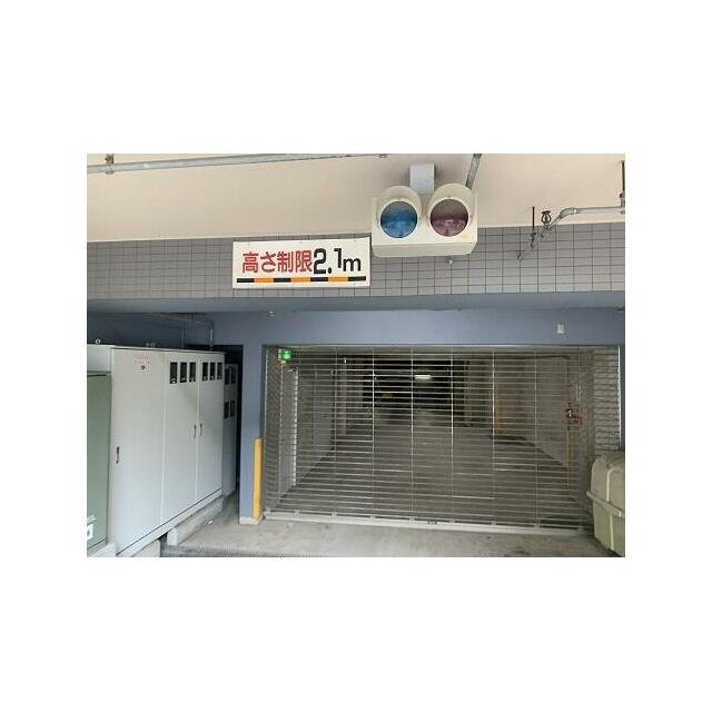 サザンクロスの駐車場