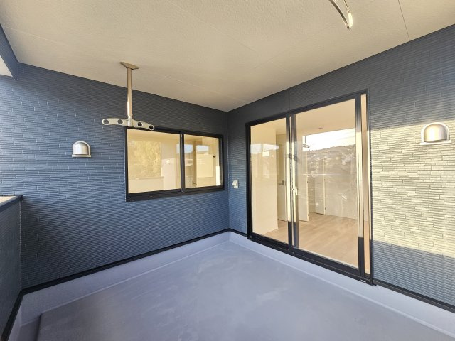 瑞浪市下沖町第４のバルコニー