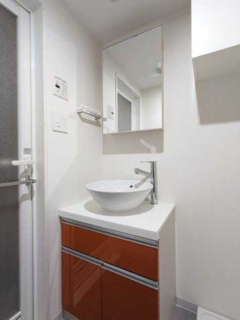 プレミアムキューブ三宿　ペット相談　分譲賃貸　ネット0の洗面所