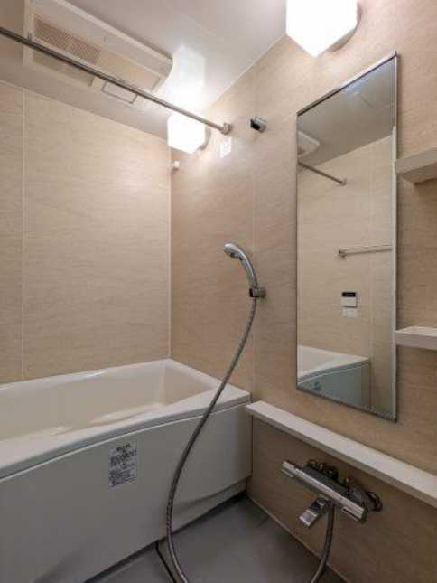 プレミアムキューブ三宿　ペット相談　分譲賃貸　ネット0の浴室