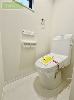 【トイレ】 | 駐車2台　リビング19.9帖　限定2区画　2号棟　東菅野　