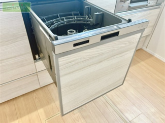 【キッチン】 | 駐車2台　リビング19.9帖　限定2区画　2号棟　東菅野　