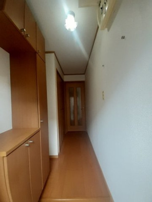 【玄関】 | ソルサリエンテⅡ | 落ち着いた玄関です