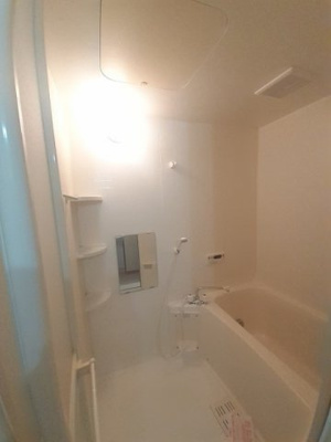 【浴室】 | ソルサリエンテⅡ | きれいなお風呂です