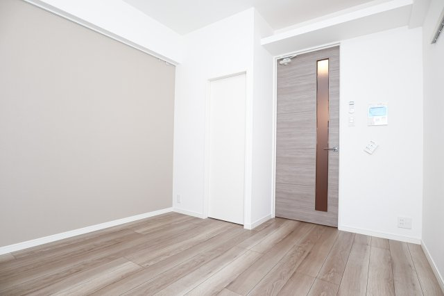 サヴォイ　ル・プルミエ　パリエ　11階の居間・リビング|別号室のものになります。現状優先。