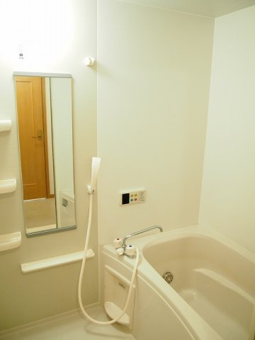 サニーハイツグリーン　　　刈谷市近郊の賃貸はクラスホーム刈谷店の浴室|日々の疲れを癒すお風呂付です
