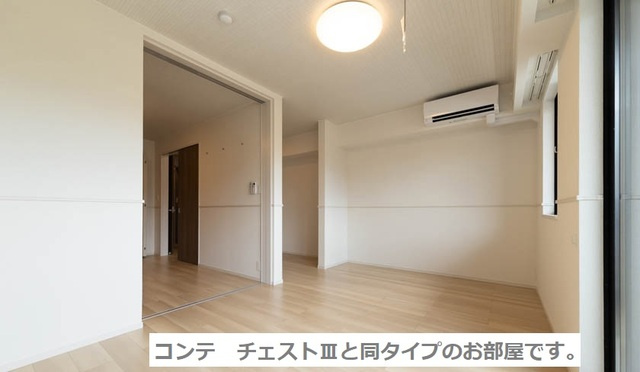 エメラ　ファミーユの寝室|イメージ画像です。